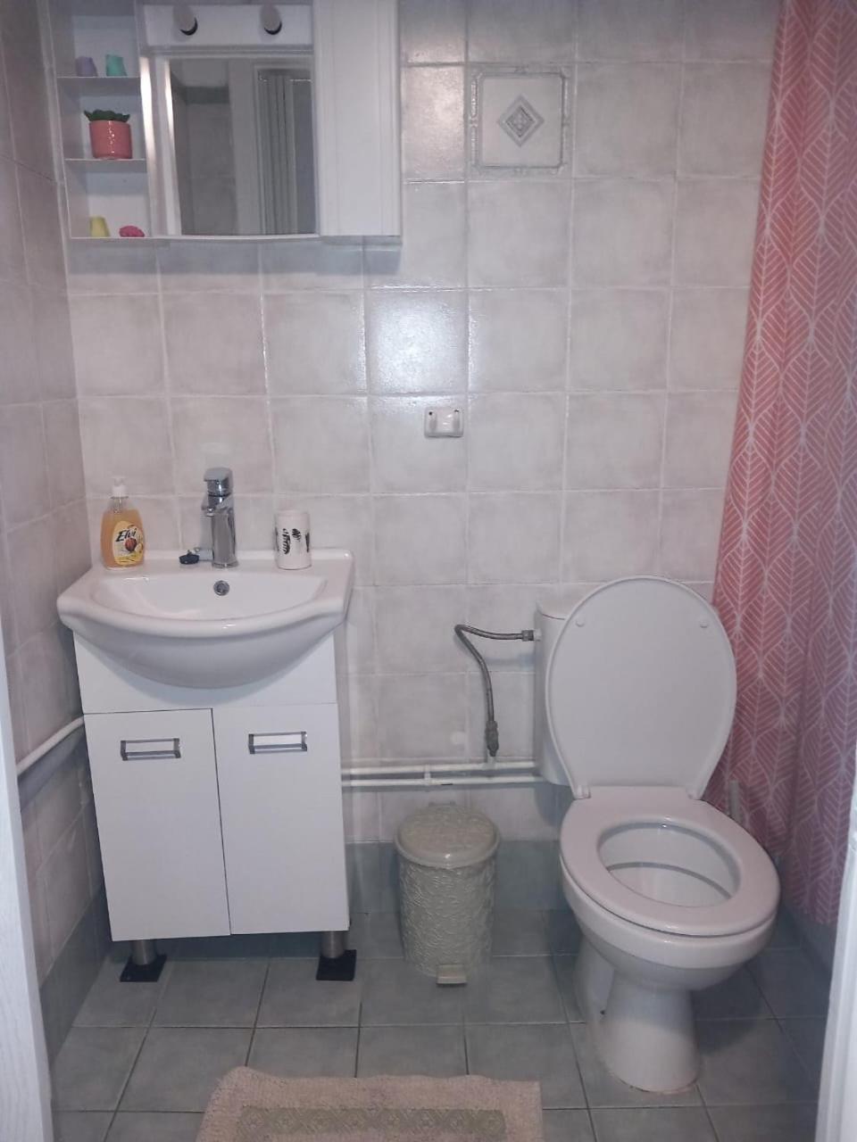 Central Apartments Eretria Luaran gambar