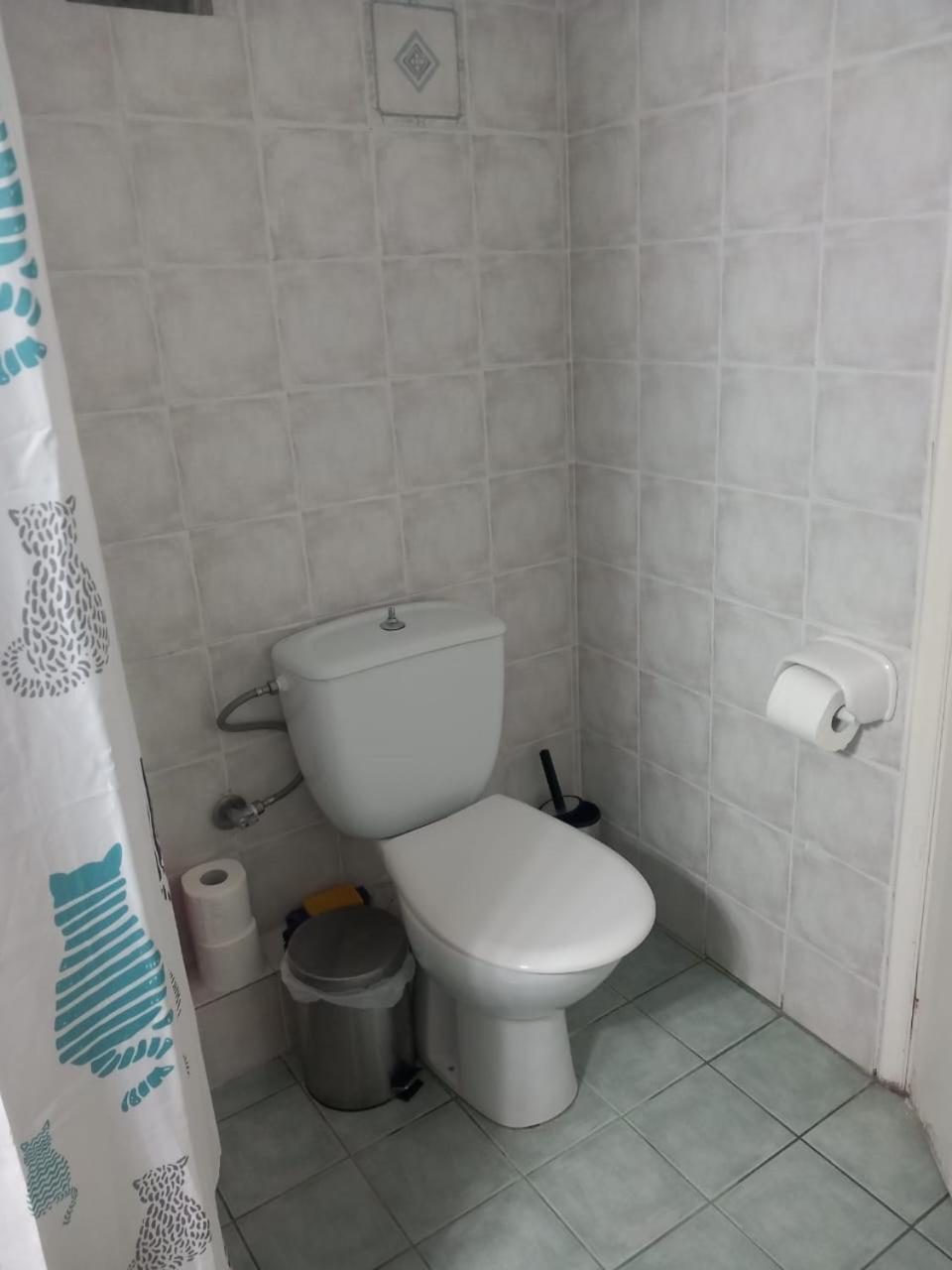 Central Apartments Eretria Luaran gambar